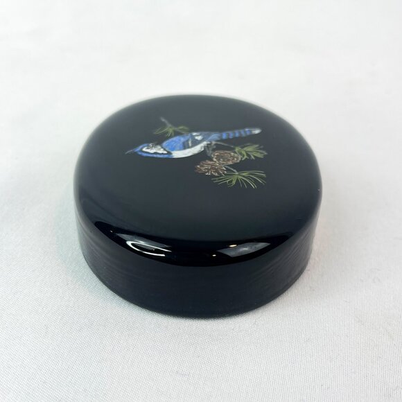 Vintage Black Lacquer Paper Weight with Blue Jay Design - Picture 5 of 6